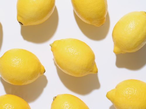 5 Brilliant Ways to Use Squeezed Lemons Around the House