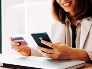 5 Tips For Paying On Facebook Marketplace Without Getting Scammed